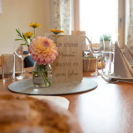Hartlhof Farm stay Niederau