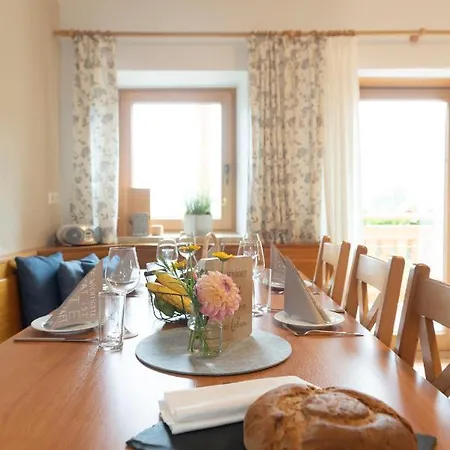 Hartlhof Urlaub Am Baby- Und Kinderbauernhof